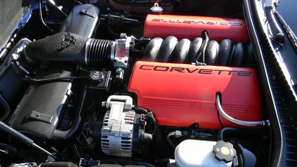 Click to Enlarge-Esc to Close Corvette Generations/C5/C5 2004 Z06 Engine.webp